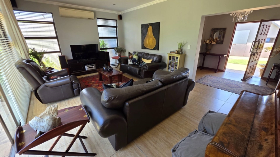 4 Bedroom Property for Sale in Leloko North West